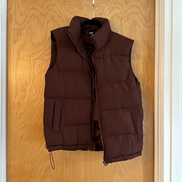 Brown puffer vest - Picture 1 of 2